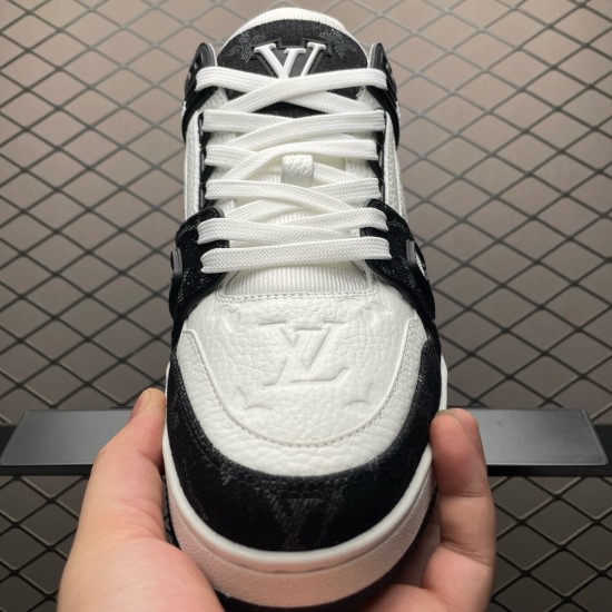 (Free Shipping)Louis Vuitton Trainer Sneaker 1A9JG9