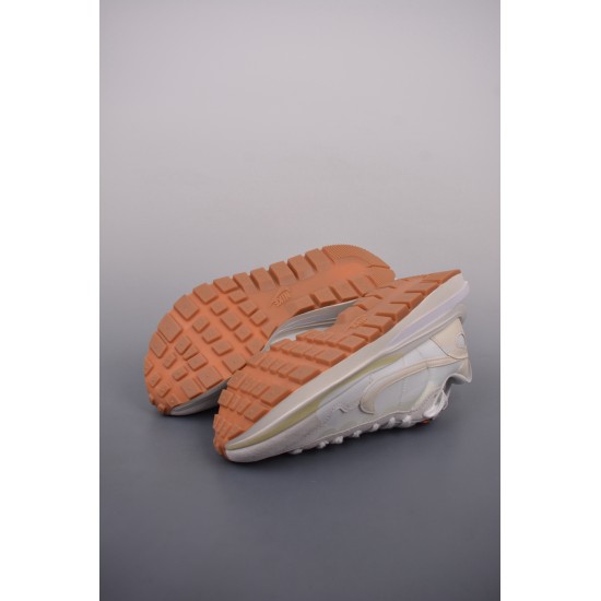 (Free Shipping)Nike Vaporwaffle Sacai Sail Gum DD1875-100