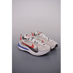 (Free Shipping)Nike Vaporwaffle sacai Sport Fuchsia Game Royal CV1363-100