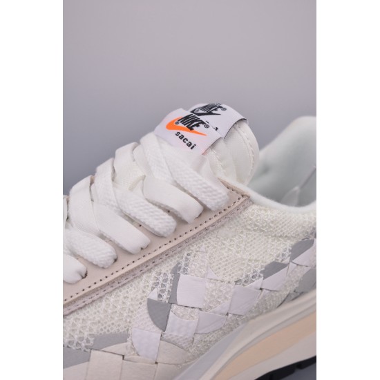 (Free Shipping)Sacai x Nk Woven 4.0 DR5209-100