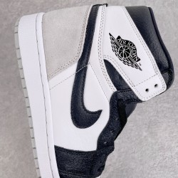 (Free Shipping)Jordan 1 Retro High OG Bleached Coral  555088-108