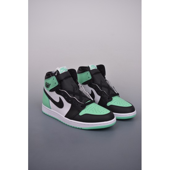 (Free Shipping)Jordan 1 Retro High OG Green Glow DZ5485-130