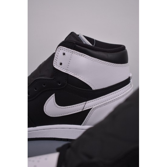 (Free Shipping)Air Jordan 1 High OG Reverse Panda DZ5485-010